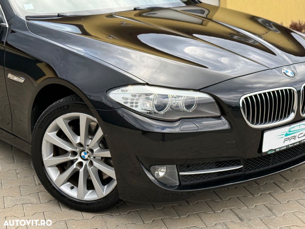 BMW Seria 5 525d xDrive Aut. - 31