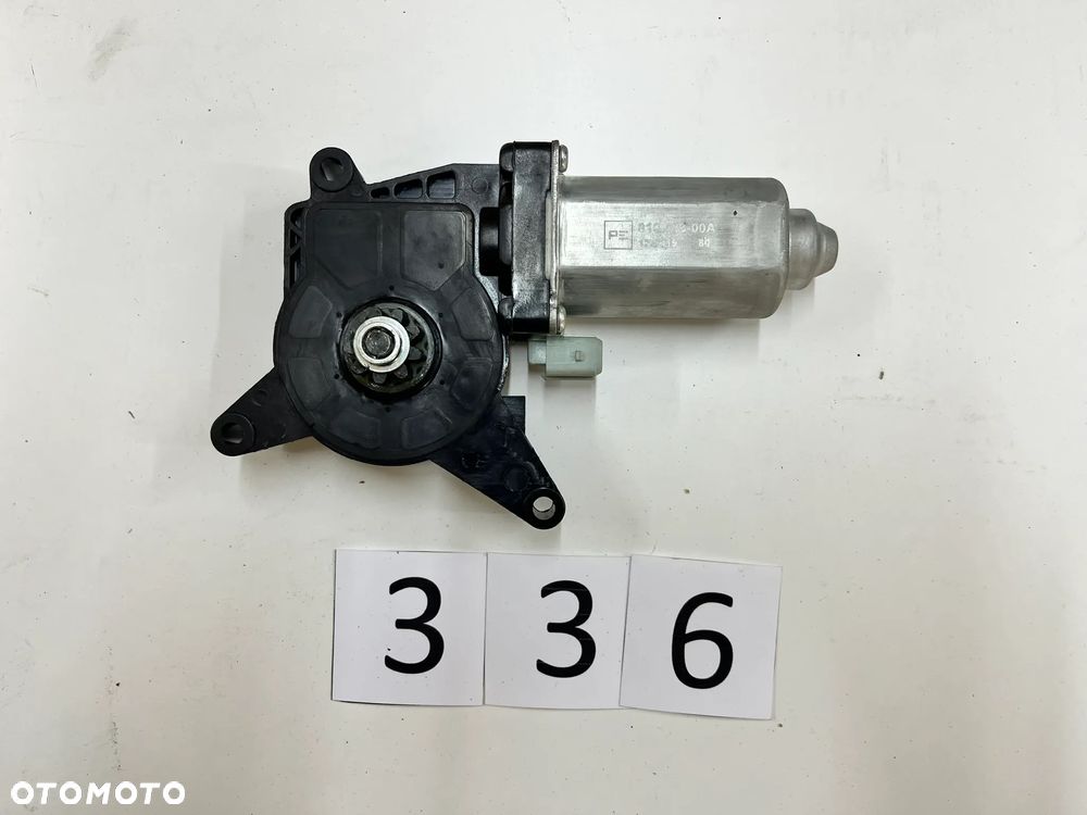 Silnik elektryczny, podnośnik szyby prawy 24V PETERS ENNEPETAL 010.468-00A, Mercedes Actros MP2, MP3, A0008205008 - 1