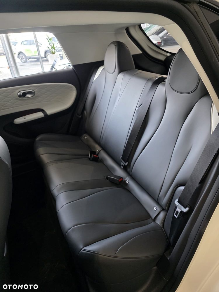Dongfeng Box - 21
