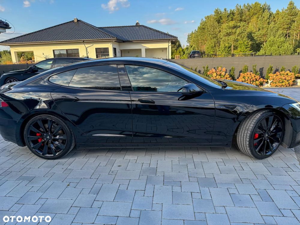 Tesla Model S Performance - 5