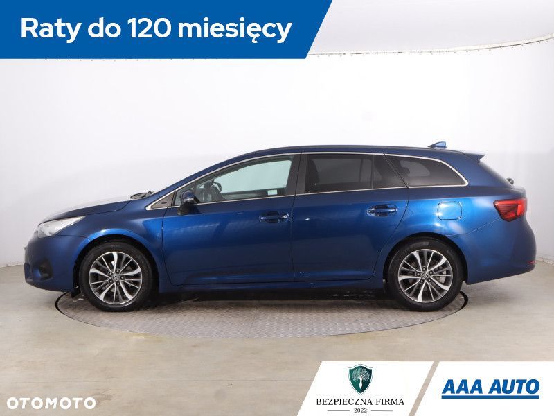 Toyota Avensis - 4