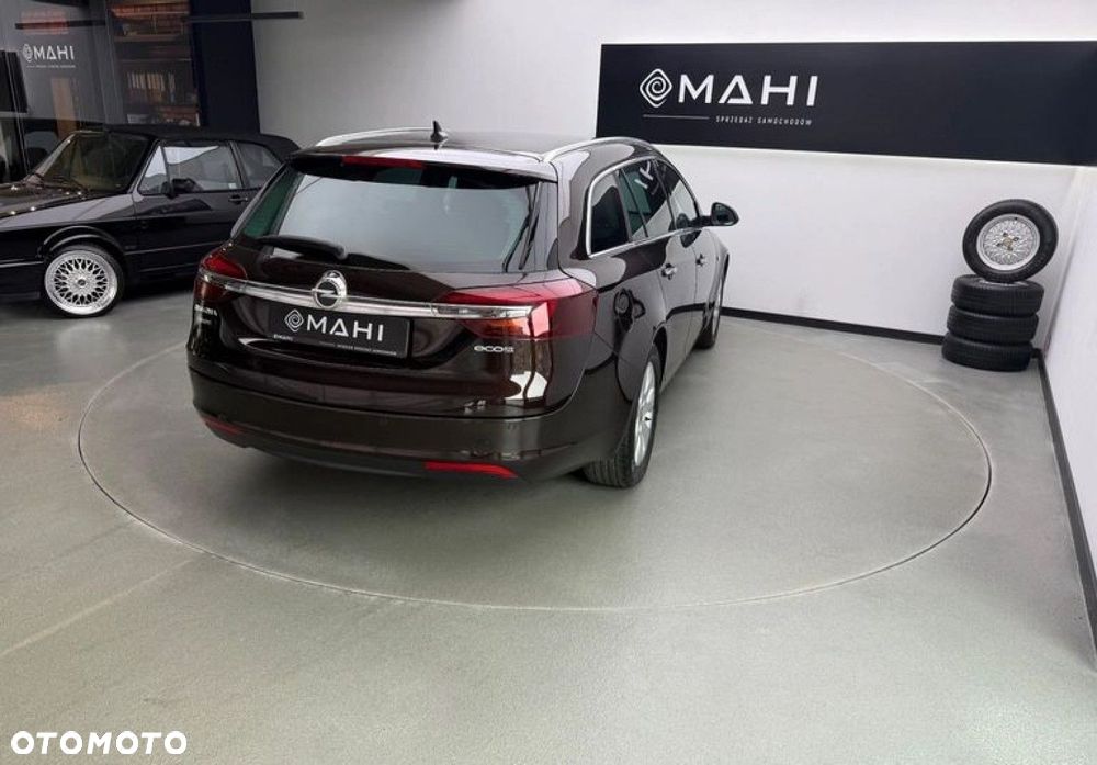 Opel Insignia 2.0 CDTI Cosmo ecoFLEX S&S - 11