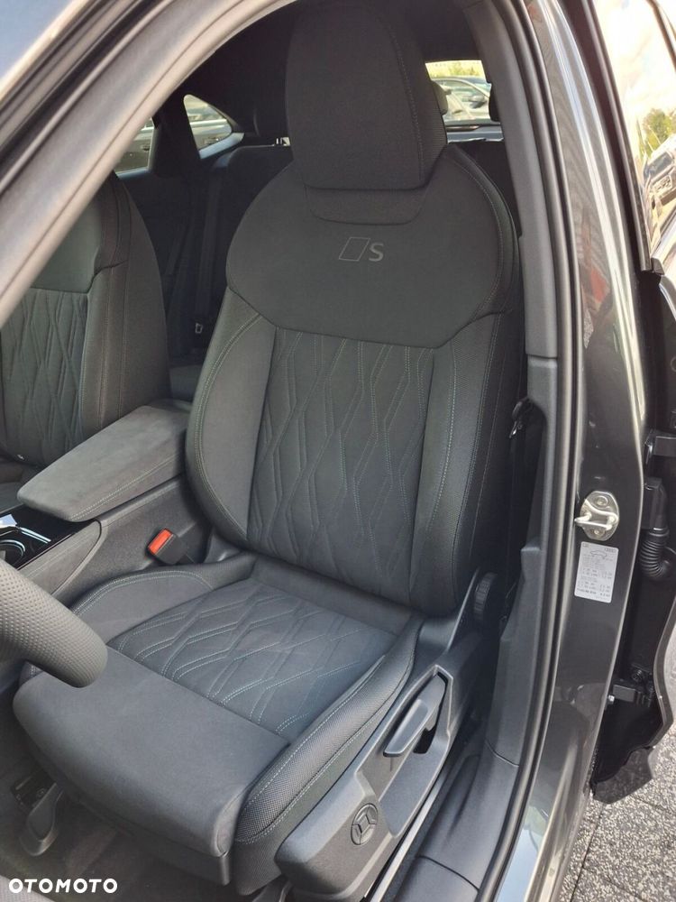 Audi Q3 Sportback - 11