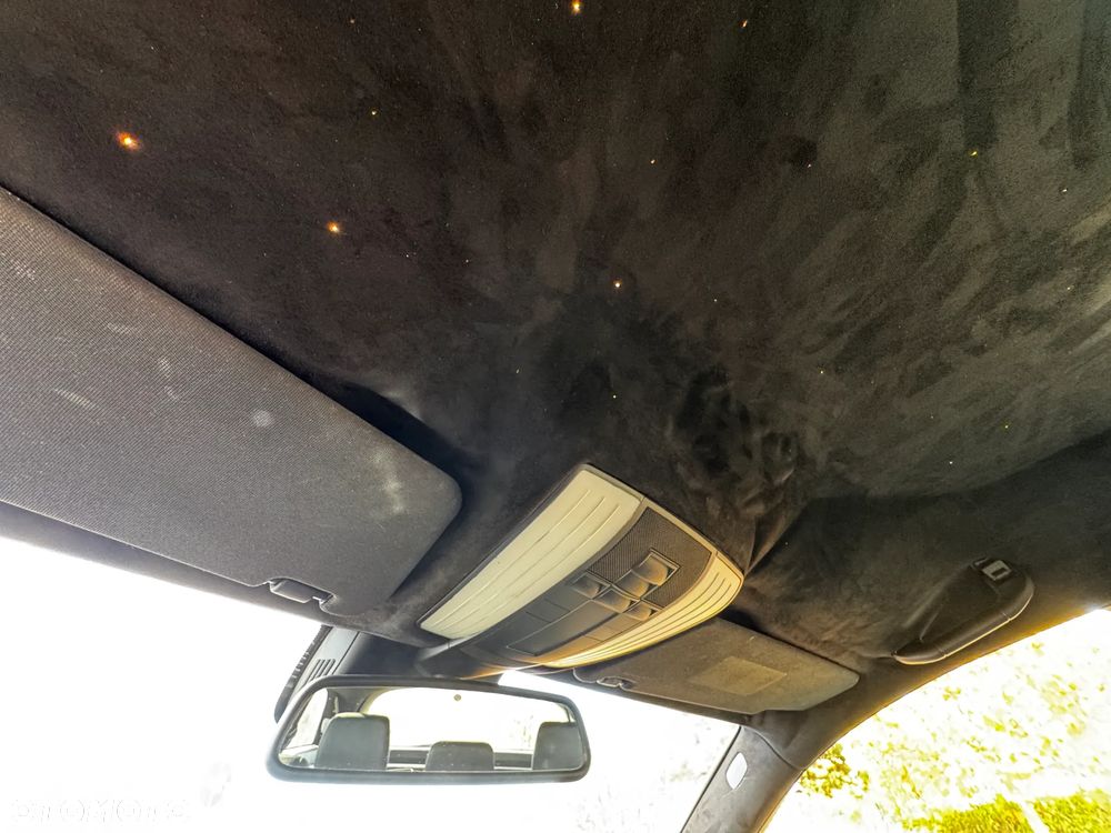 Mercedes-Benz Klasa E 300 T CDI DPF BlueEFFICIENCY 7G-TRONIC Avantgarde - 23