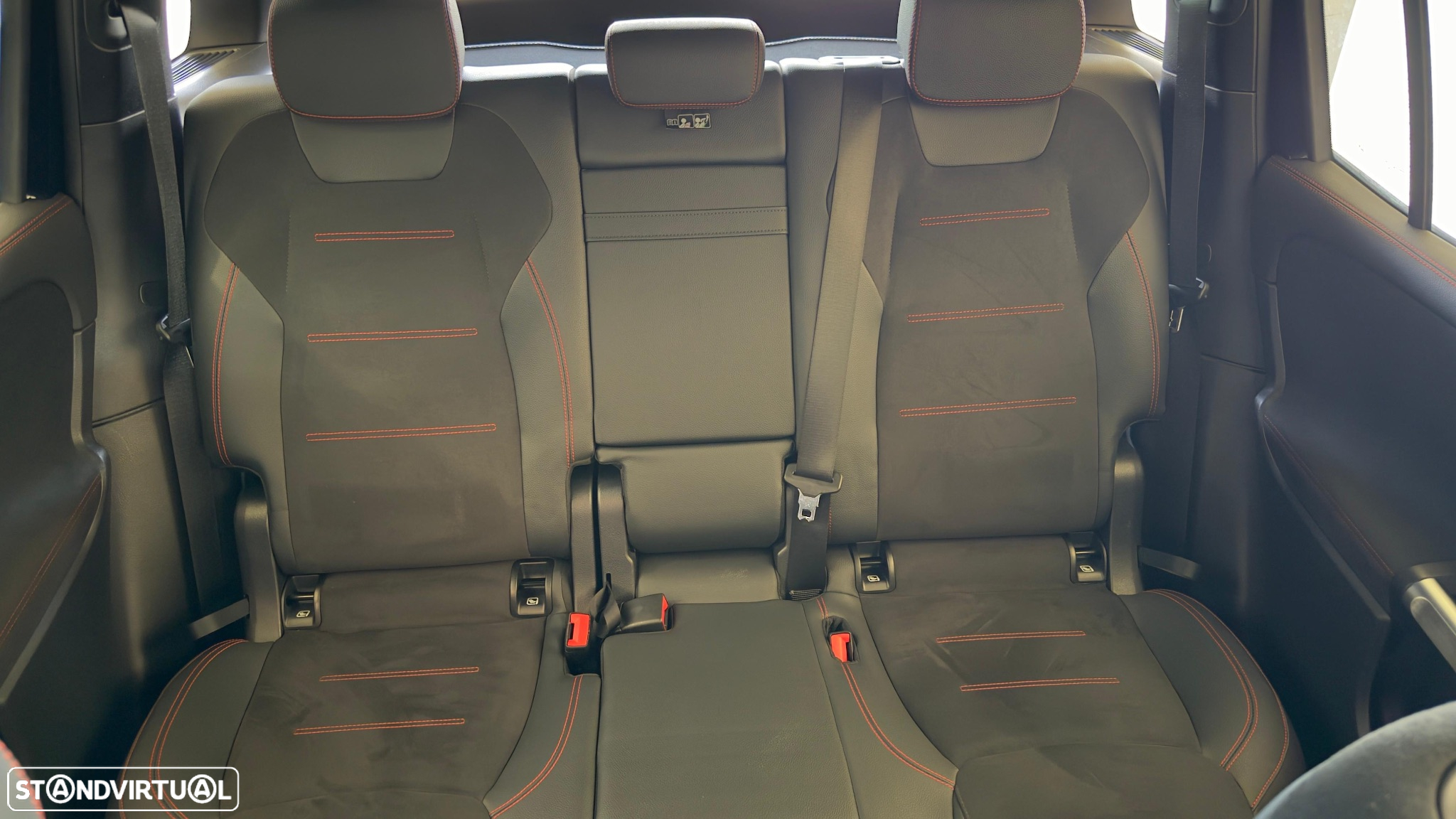 Mercedes-Benz EQB 250 AMG Line - 9
