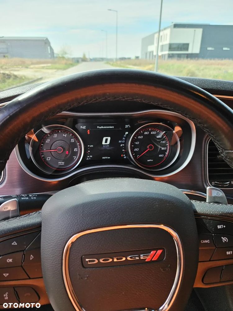 Dodge Charger 6.4 Scat Pack - 19