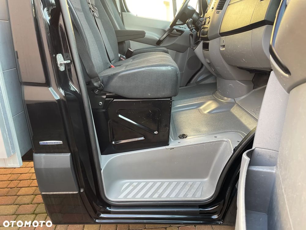 Mercedes-Benz Sprinter 3,0 Skrzyniowy - 32