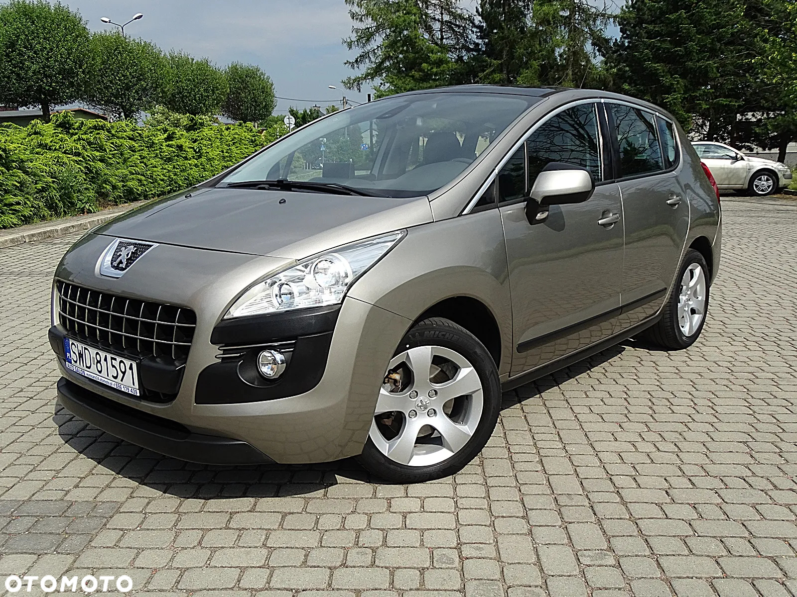 Peugeot 3008 1.6 Premium+ - 2