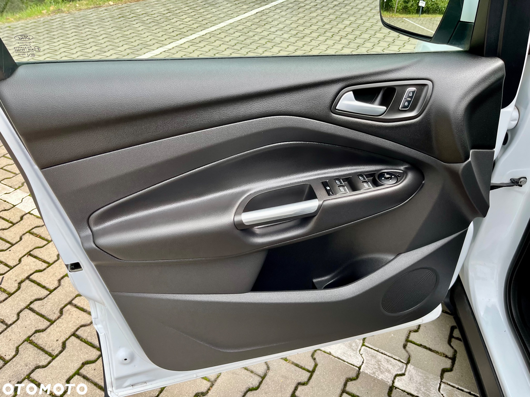 Ford Kuga - 19