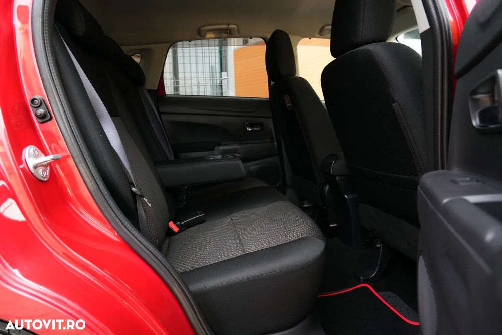 Mitsubishi ASX 1.8 DID 2WD Intense A15 - 10