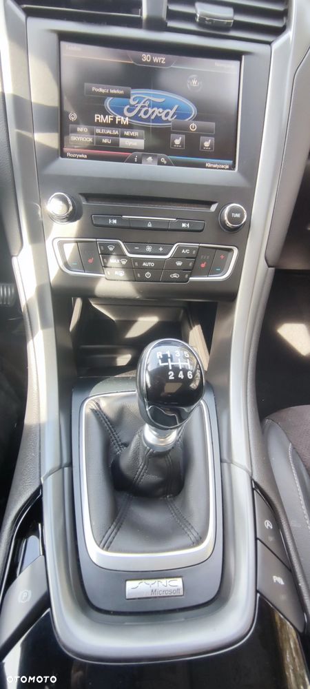 Ford Mondeo - 23