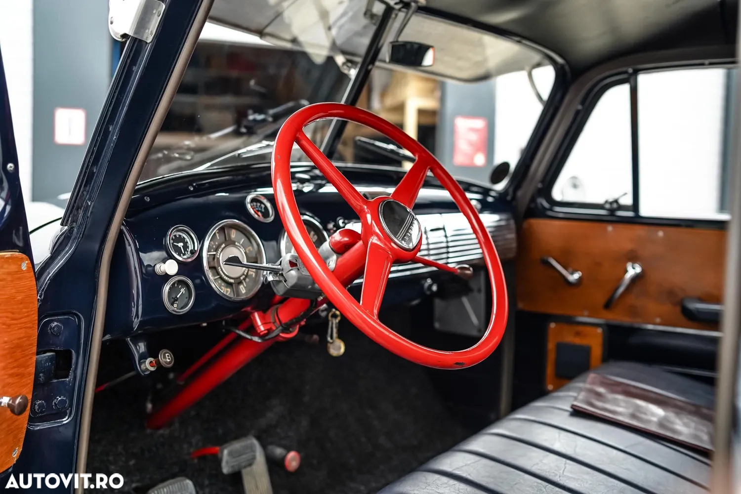 Chevrolet 3100 - 21
