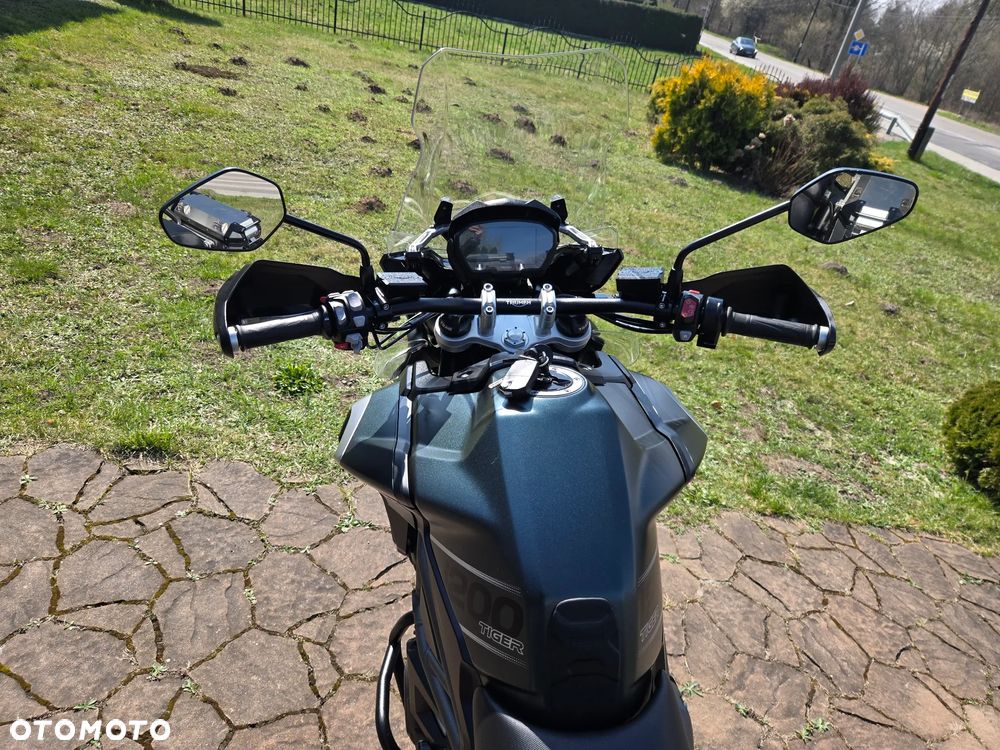 Triumph Tiger - 15