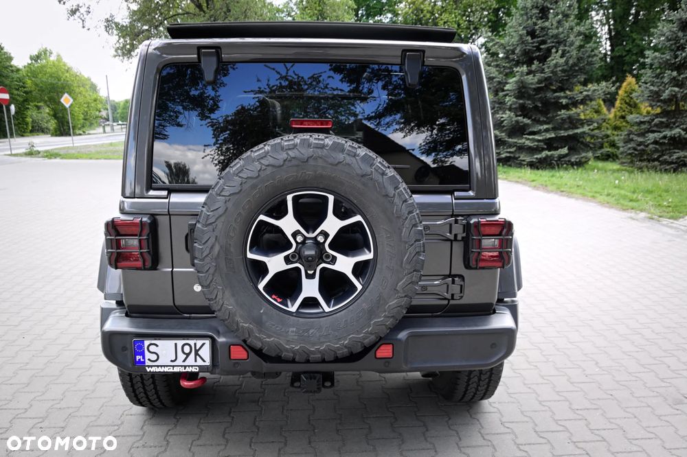 Jeep Wrangler - 15