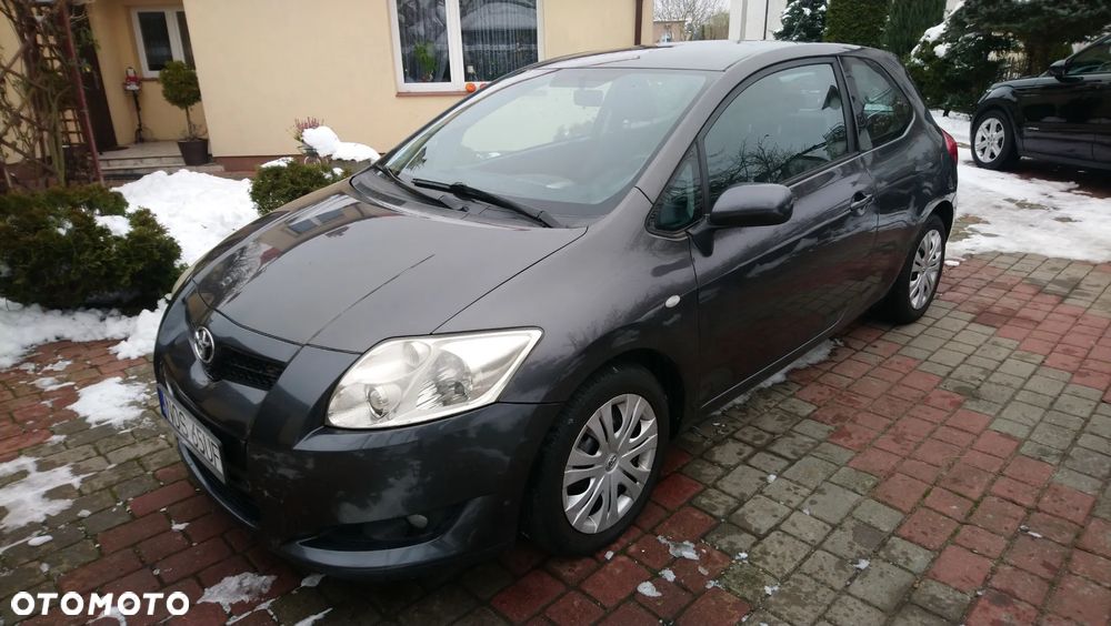 Toyota Auris 2.0 D-4D Premium - 2
