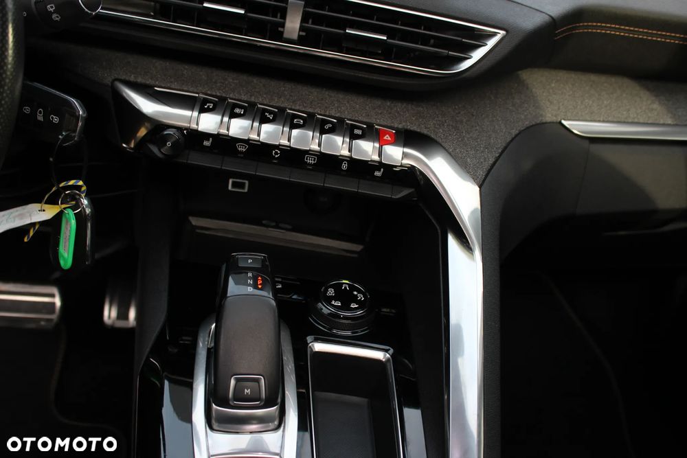 Peugeot 5008 BlueHDi 130 EAT8 GT - 19