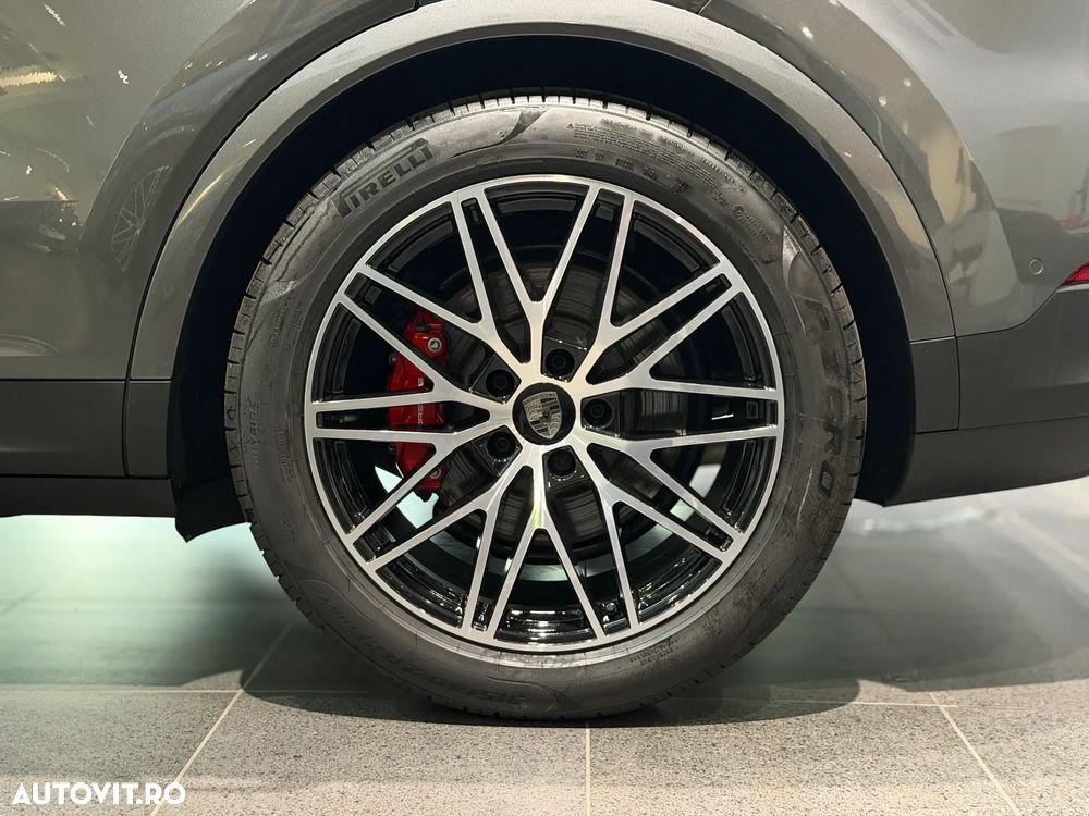 Porsche Cayenne S E-Hybrid - 30