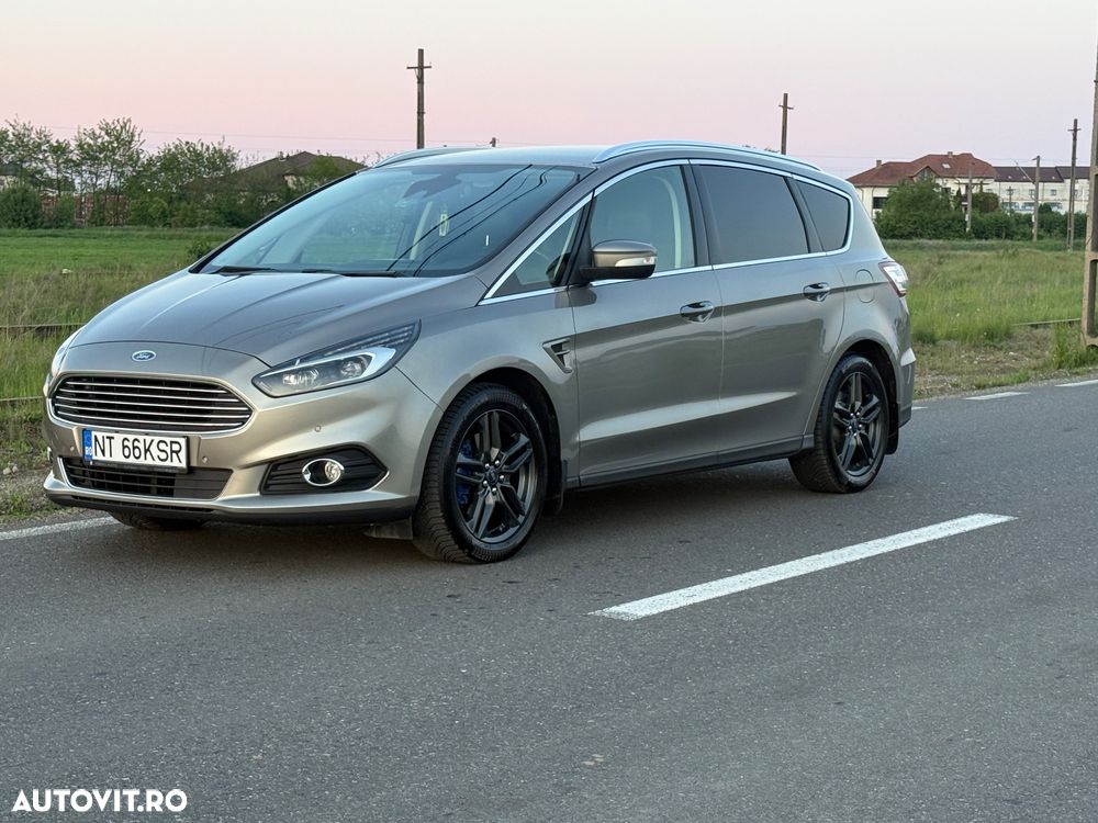 Ford S-Max 2.0 TDCi Powershift AWD Titanium - 1
