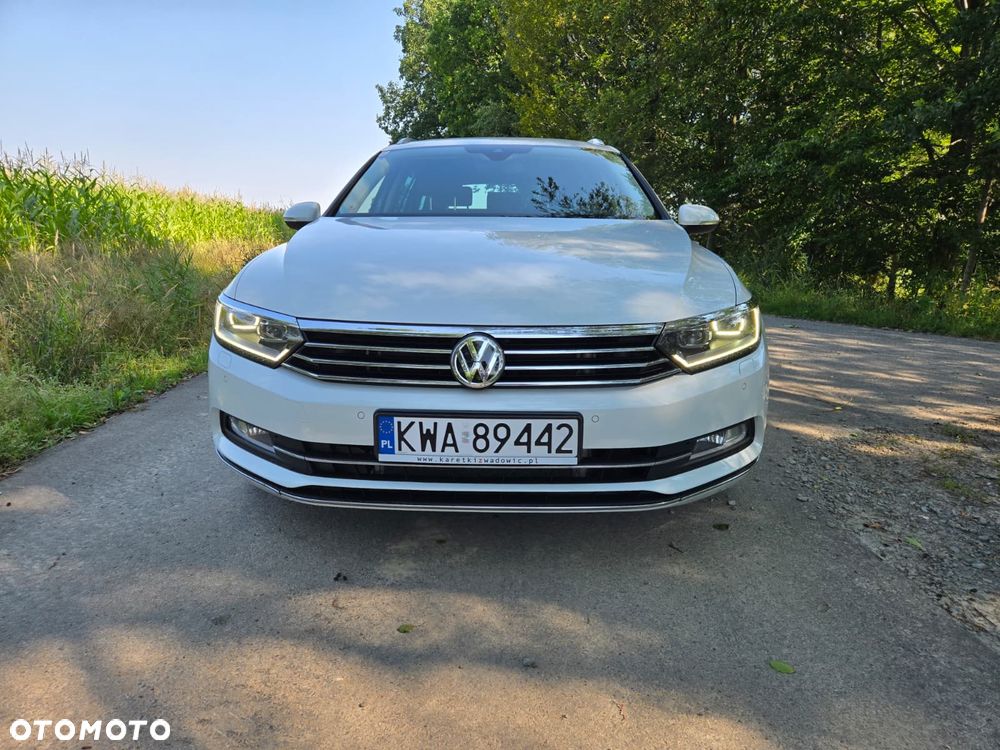 Volkswagen Passat 2.0 TDI Bi-Turbo BMT 4Mot Highline DSG - 4