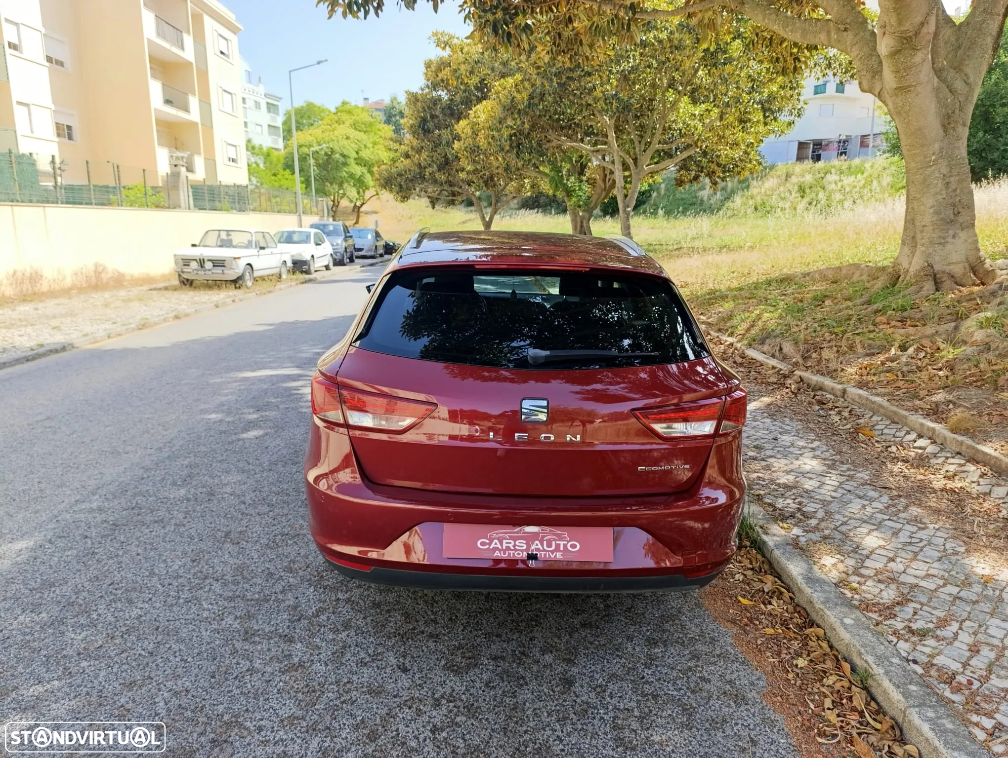 SEAT Leon ST 1.6 TDI Reference Ecomotive - 8