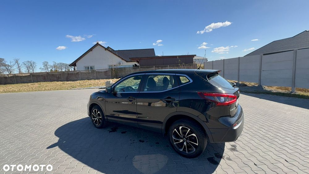 Nissan Qashqai 1.2 DIG-T N-Connecta - 4