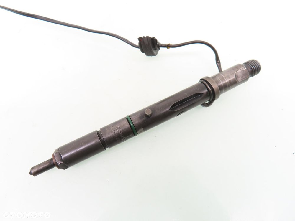 WTRYSK STERUJĄCY AUDI A8 D2 059130202E 0432133834 - 7
