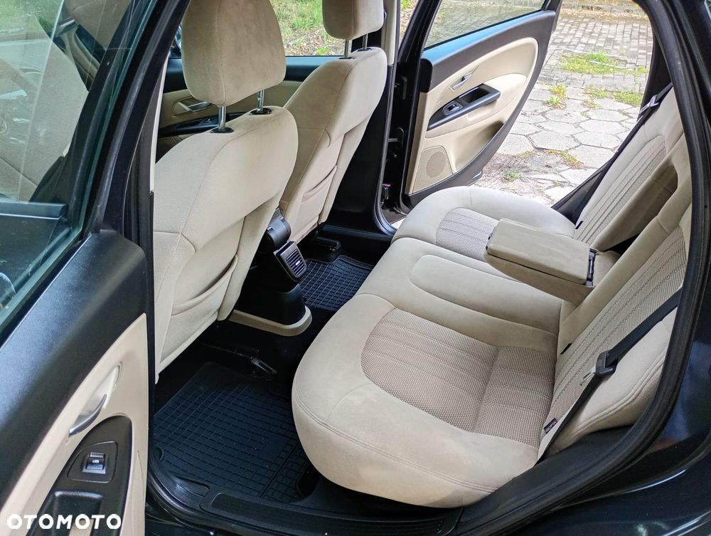 Fiat Linea - 12