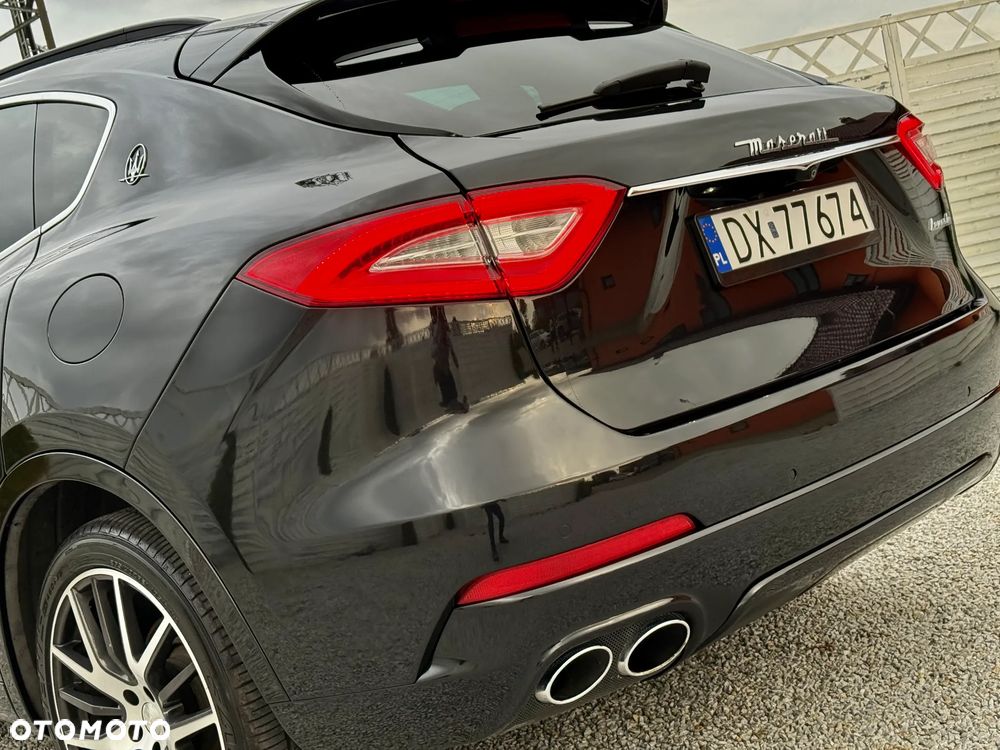 Maserati Levante Granlusso - 31