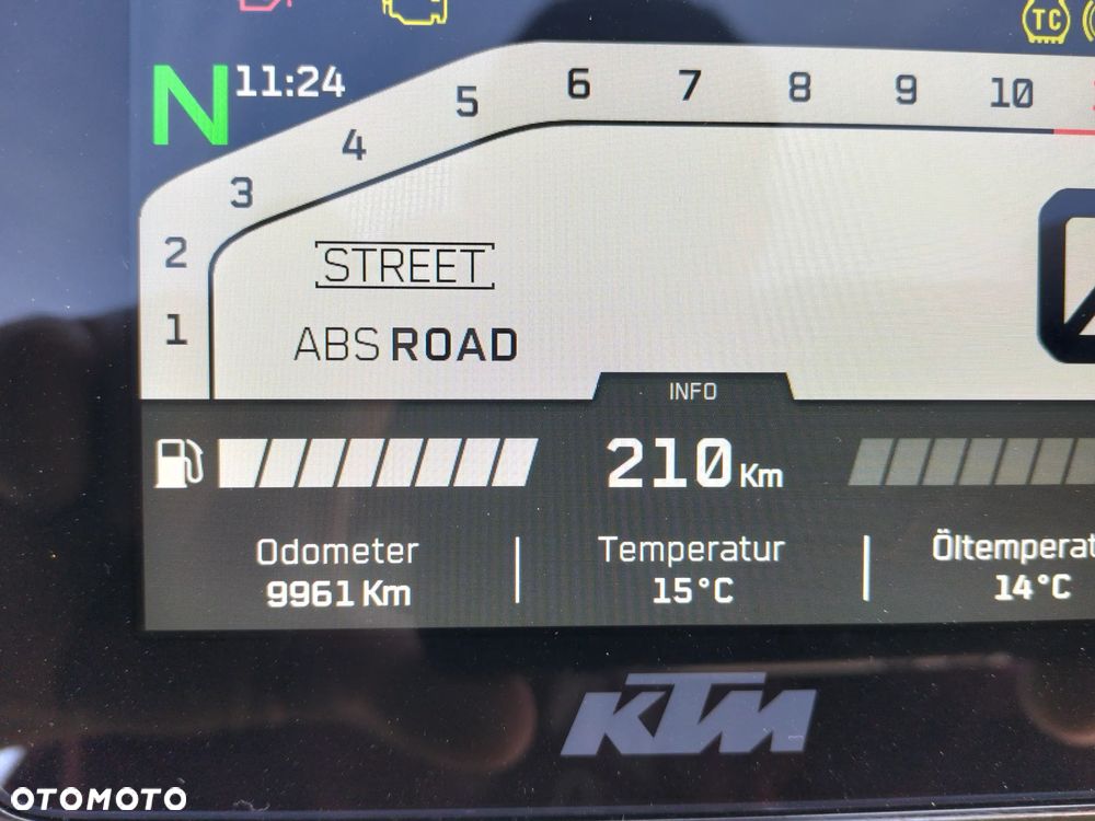 KTM Super Duke - 14