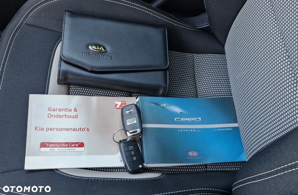 Kia Ceed Cee'd 1.6 GDI Business Line - 22
