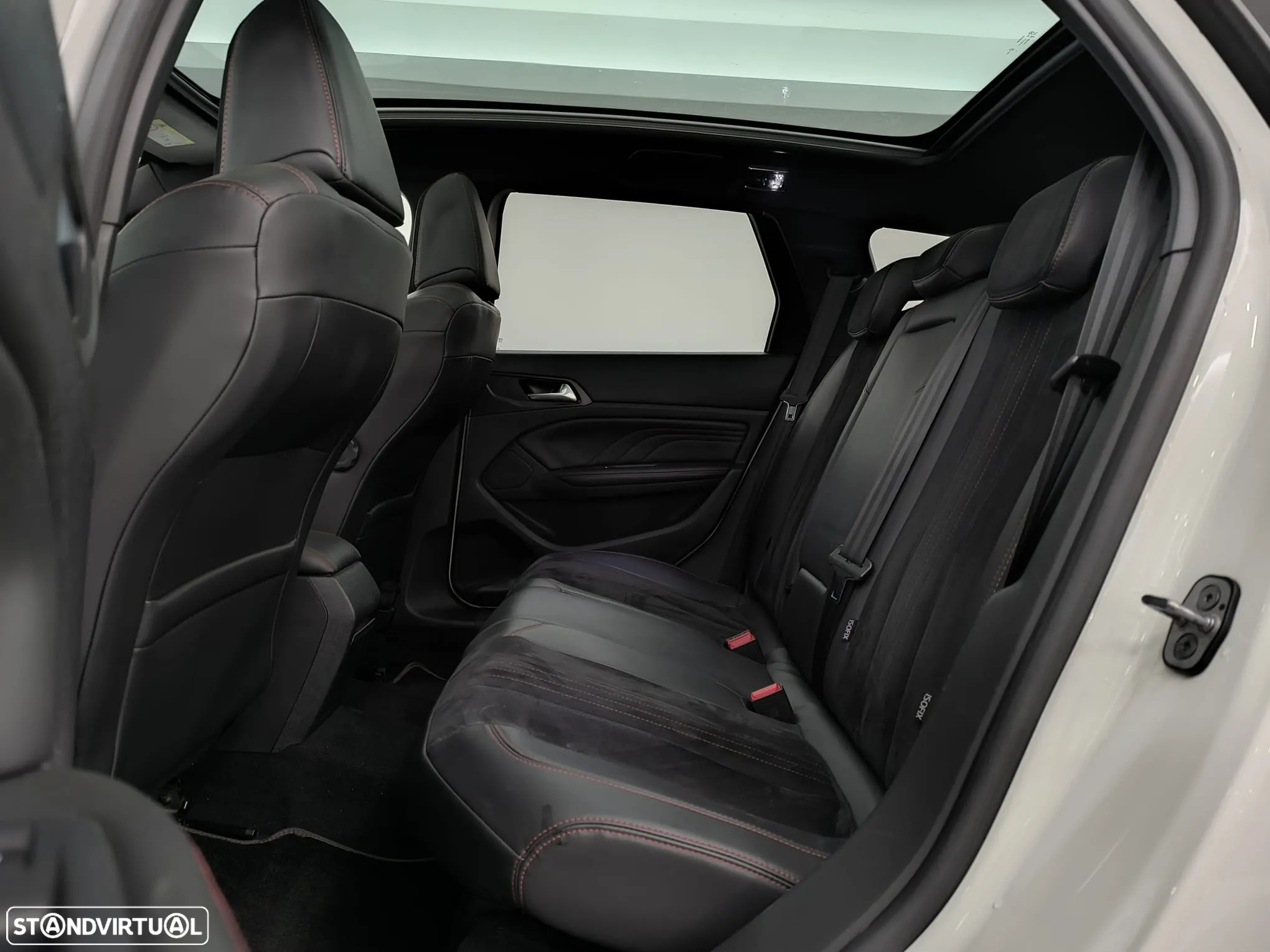 Peugeot 308 SW 2.0 BlueHDi GT Line - 27