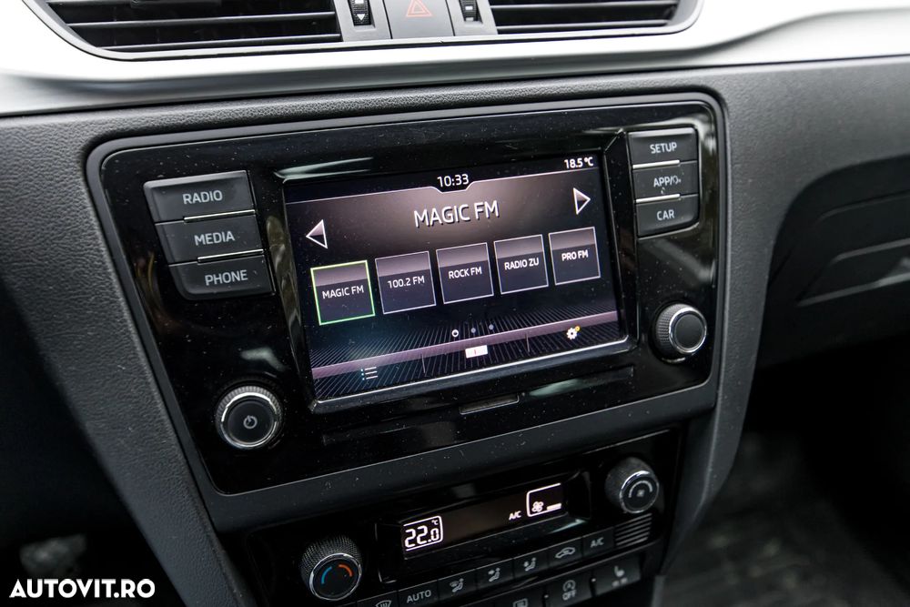 Skoda RAPID 1.0 TSI Style - 17