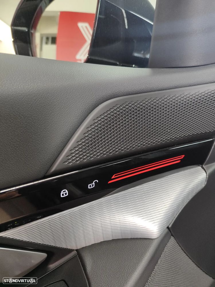 BMW 530 e Pack Desportivo M — fotografia 25