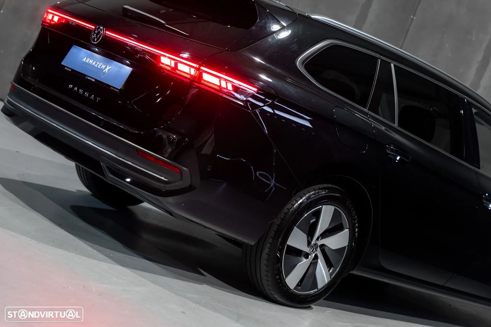 VW Passat Variant 2.0 TDi Business DSG - 5