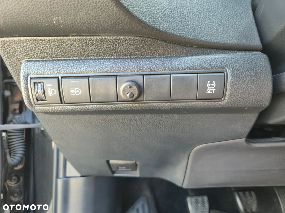 Toyota Corolla 1.6 Comfort - 12