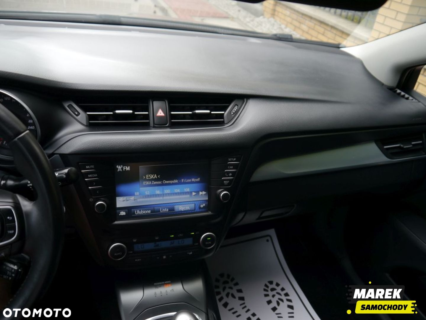 Toyota Avensis - 22