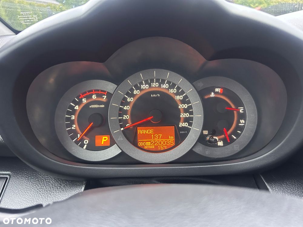 Toyota RAV4 2.2 D-4D 4x4 Automatik Travel - 20