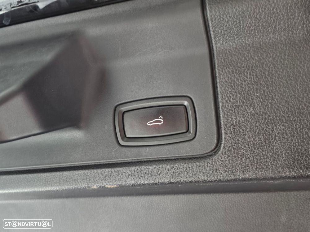 Porsche Panamera Platinum Edition - 36