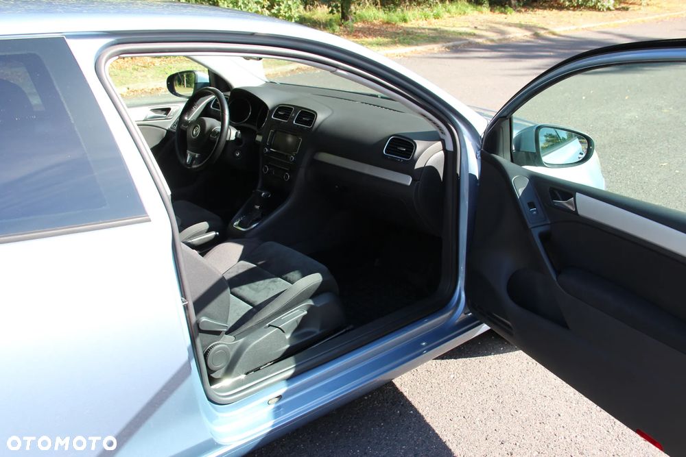 Volkswagen Golf - 12