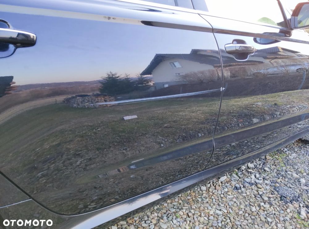 Audi A6 Avant 3.0 TDI quattro S tronic - 24