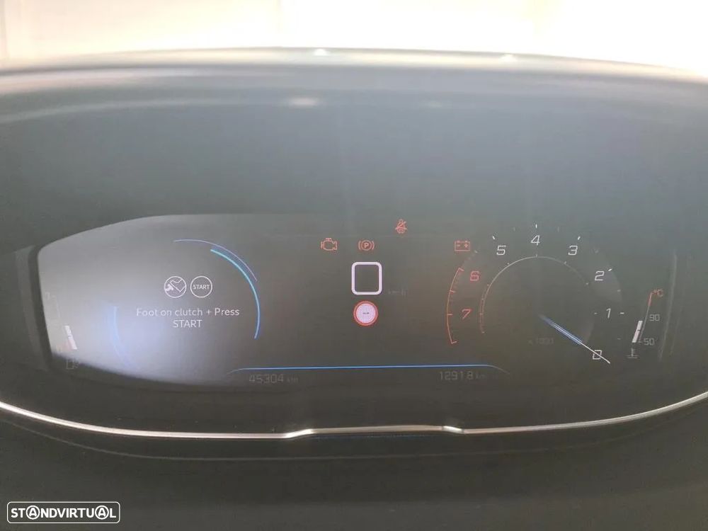 Peugeot 3008 1.2 PureTech Allure Pack - 6