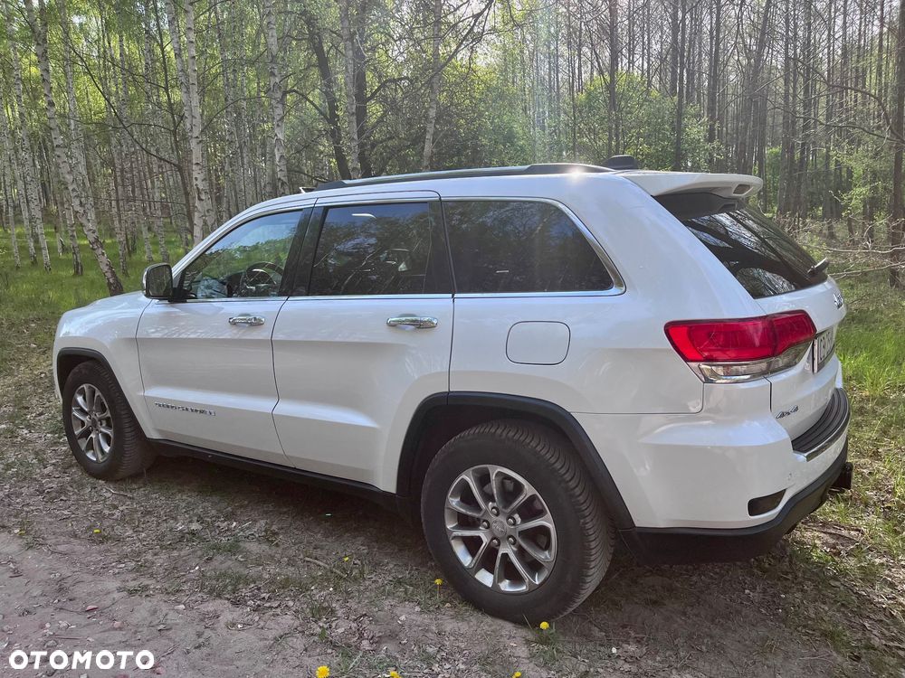 Jeep Grand Cherokee - 18