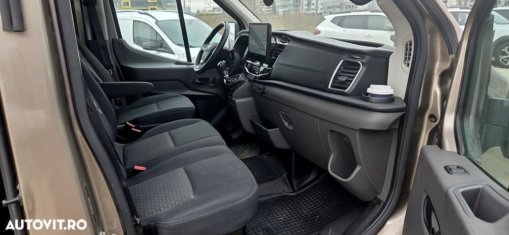 Ford Transit 350 2.0 EcoBlue 130 CP L3H2 Kombi FWD Trend - 24