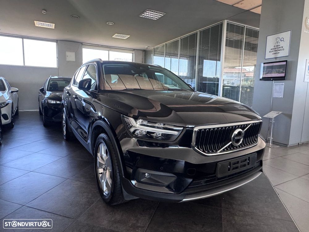 Volvo XC 40 1.5 T3 Momentum - 11