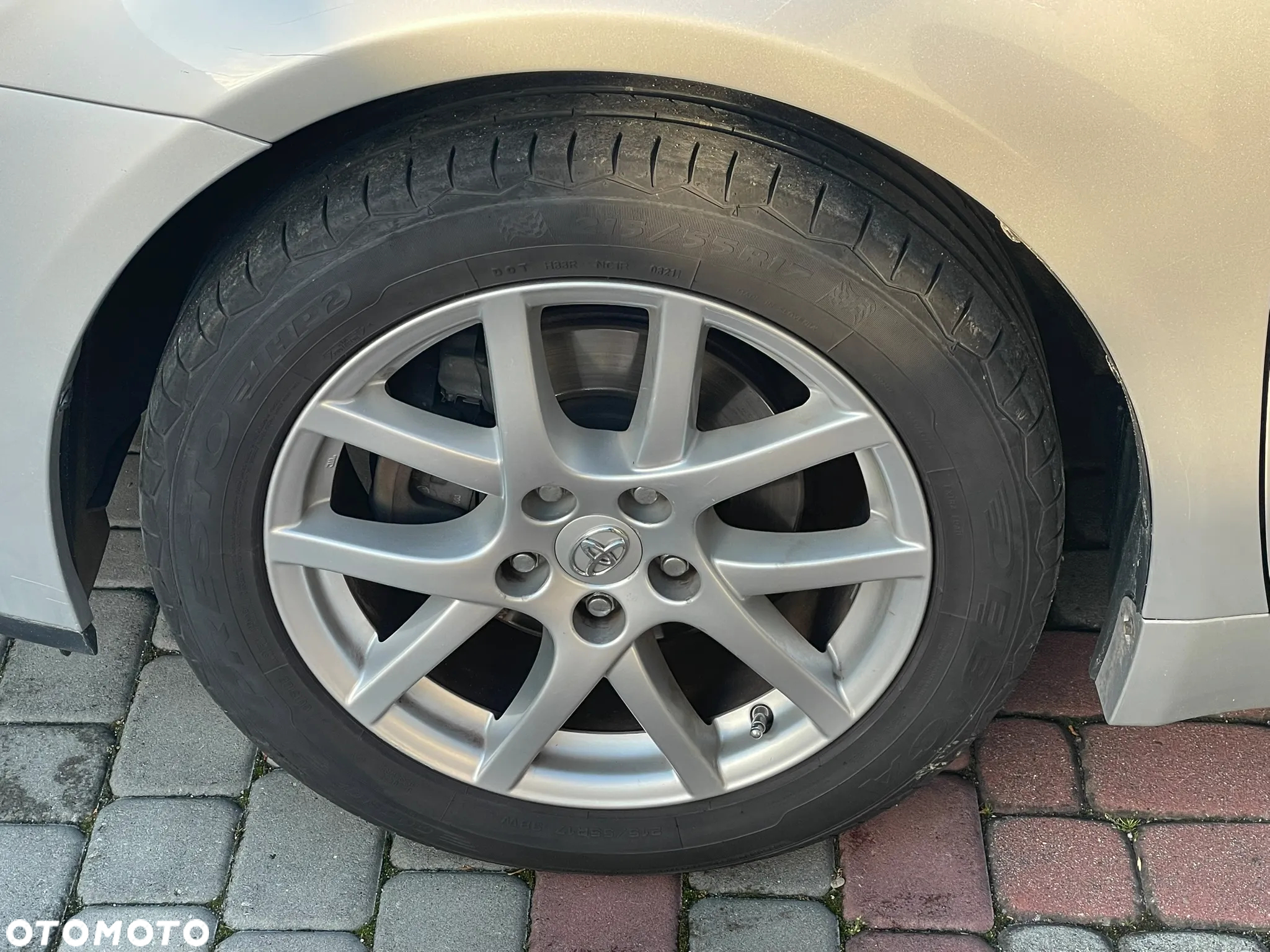 Toyota Avensis 1.8 Premium - 5
