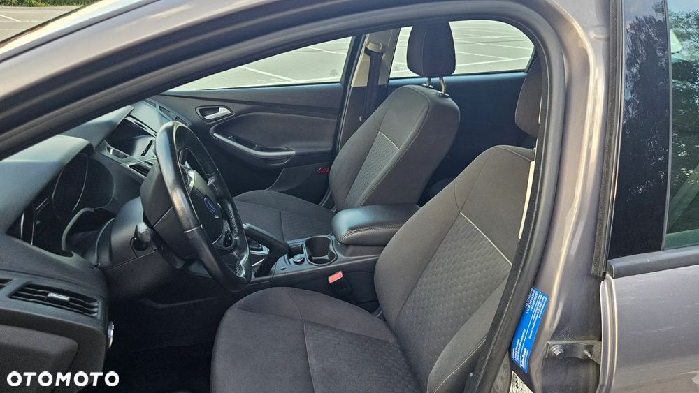 Ford Focus 1.0 EcoBoost Trend - 10