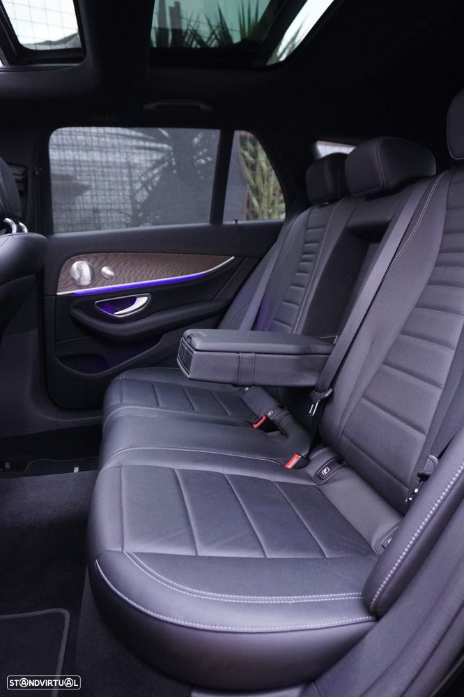 Mercedes-Benz E 300 de 4Matic 9G-TRONIC AMG Line - 46