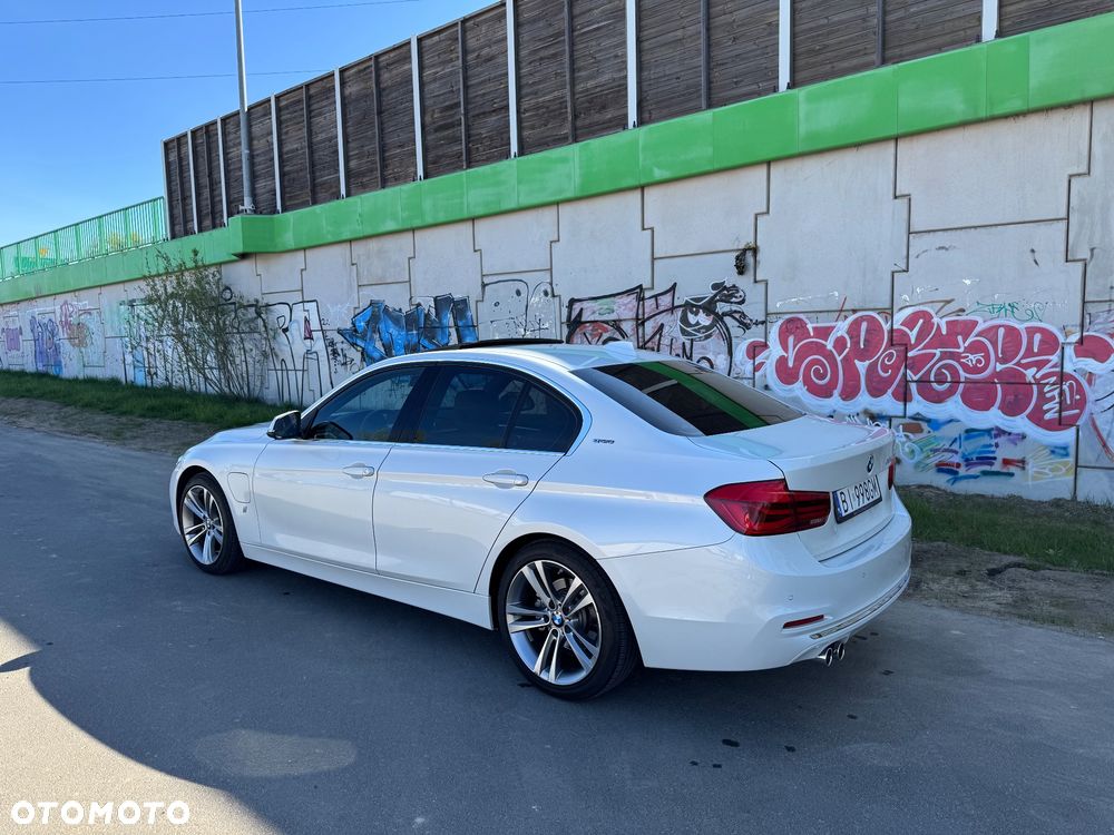 BMW Seria 3 330e iPerformance Luxury Line - 11