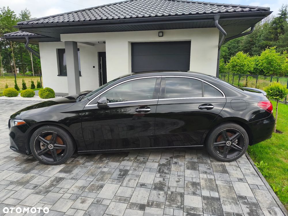 Mercedes-Benz Klasa A 220 7G-DCT AMG Line - 2
