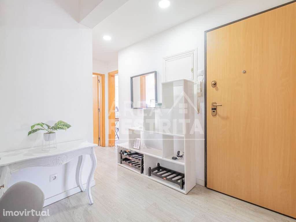 Apartamento T2 Remodelado - Fogueteiro, Amora - Grande imagem: 3/34